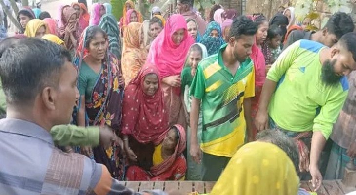 চুয়াডাঙ্গায় মোটরসাইকেল দুর্ঘটনায় দুই বন্ধুর মর্মান্তিক মৃত্যু